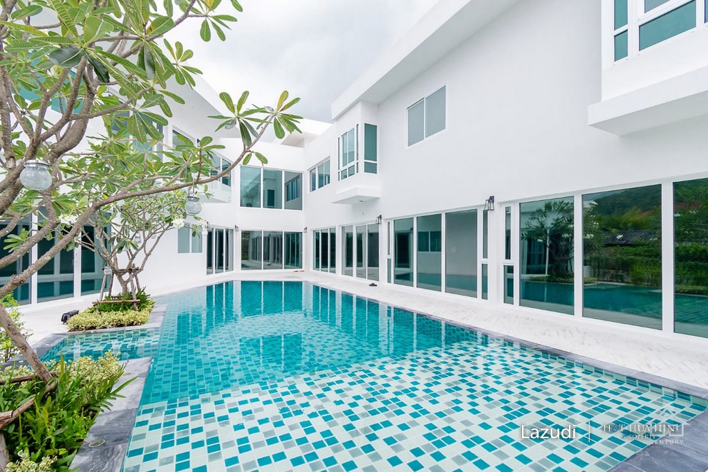 Luxurious Modern Hua Hin Pool Villa