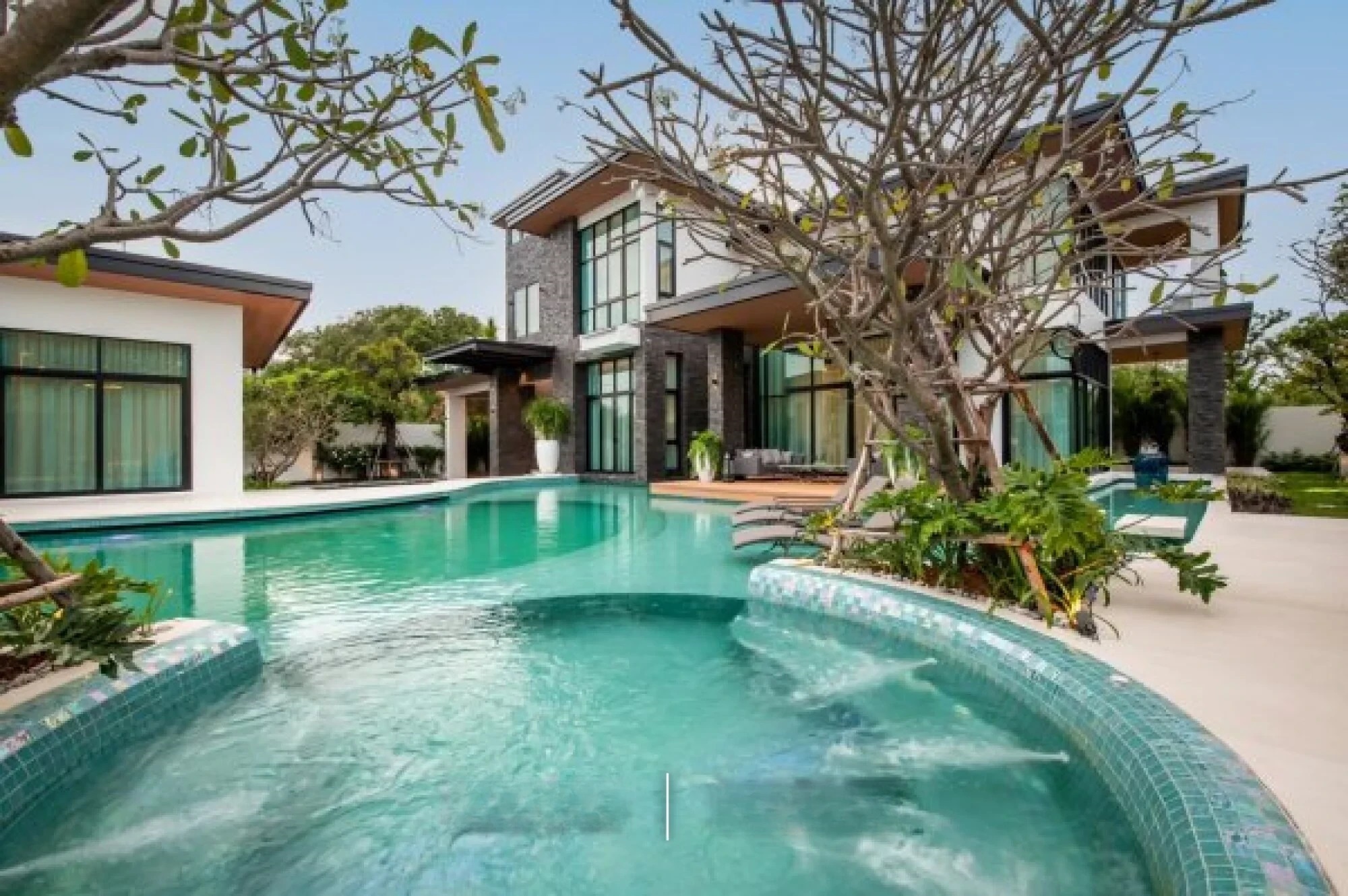 HOME OF THE MONTH – Hua Hin Luxury Beachfront Villa for Sale – 6 Beds & Panoramic Sea Views
