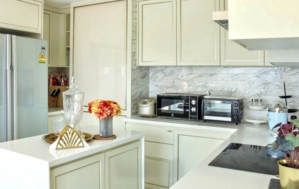 enhanced_17495379777947